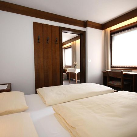 Apartments Residence Alta Badia Colfosco Δωμάτιο φωτογραφία