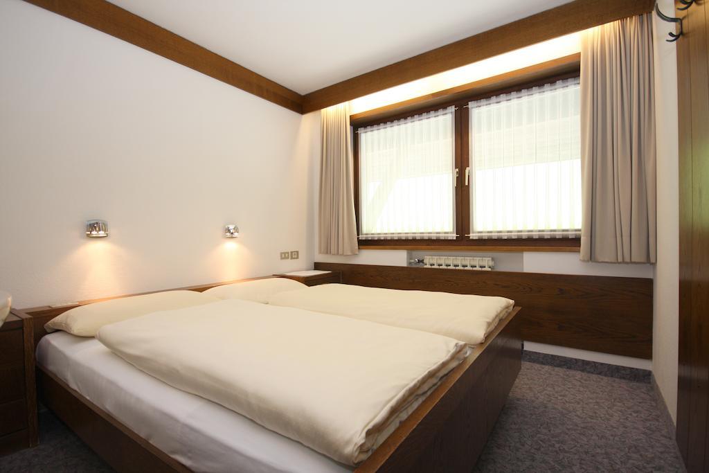 Apartments Residence Alta Badia Colfosco Δωμάτιο φωτογραφία