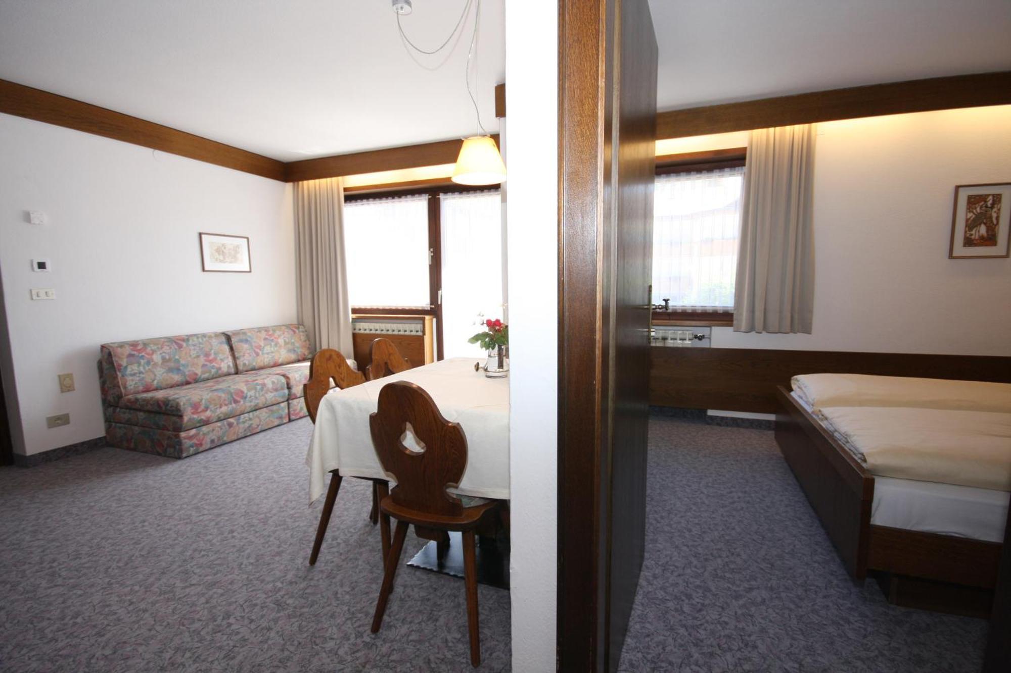 Apartments Residence Alta Badia Colfosco Δωμάτιο φωτογραφία